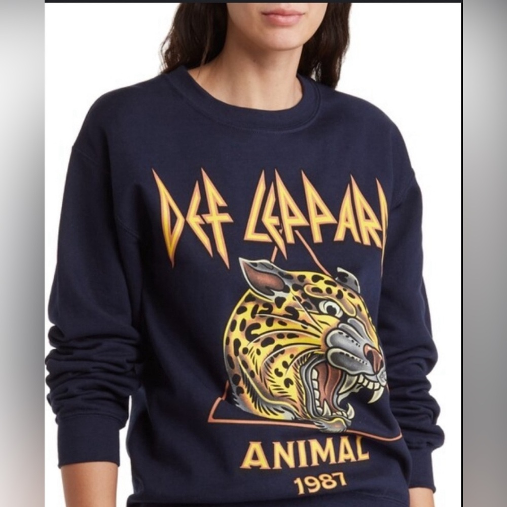 Cozy Band Sweatshirt From Nordstrom Def Leoppard Animal 1987 NEW